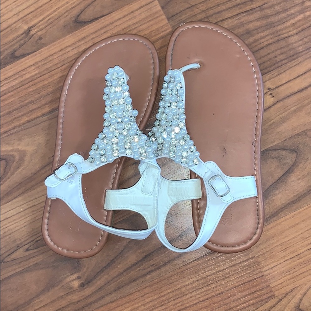 Girls size 2 silver slipper sandals